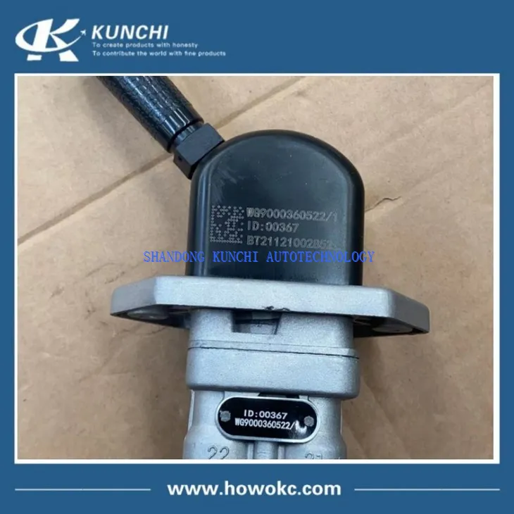 SINOTRUK HOWO Hand Brak Valve WG9000360522/1